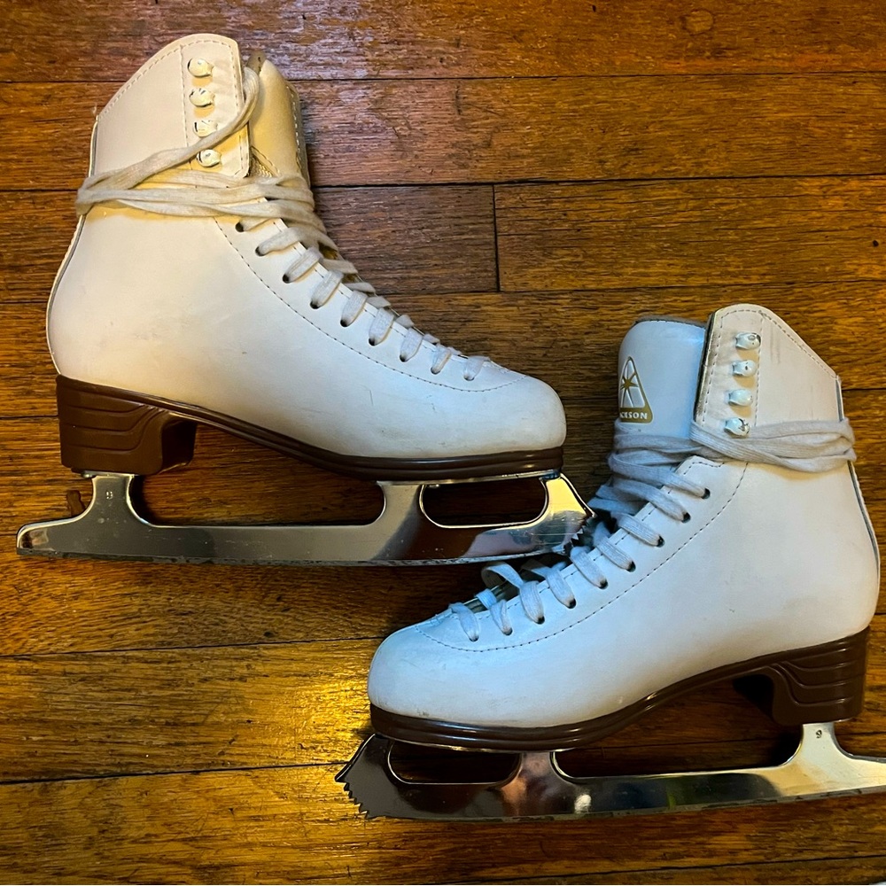 Jackson Artiste JS1790 Ladies Ice Skates Girls Youth Sz 4B White